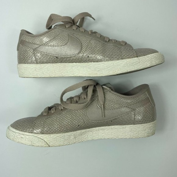 Nike Blazer Low Ltr Prm Snake Print Women's Shoes - Picture 3 of 8